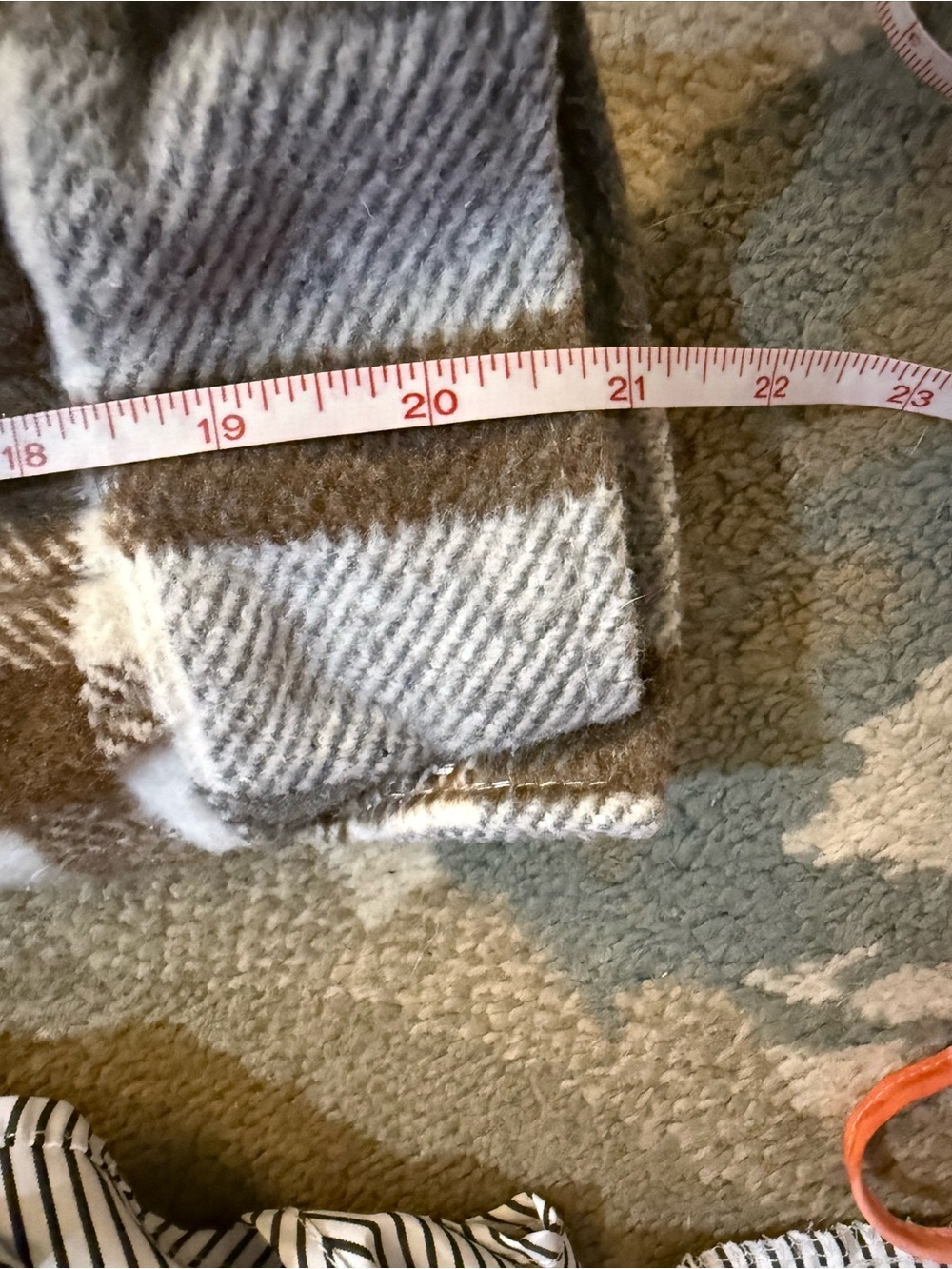 Shacket - Picture 4 of 4